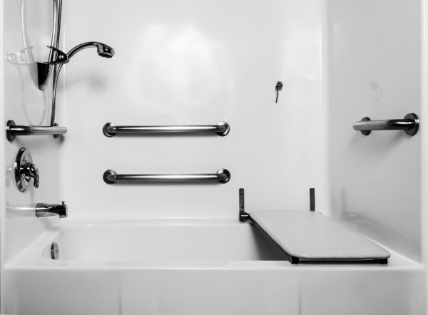 Accessible Tub Installation in Marion